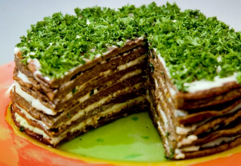 Печеночный торт с шампиньонами
