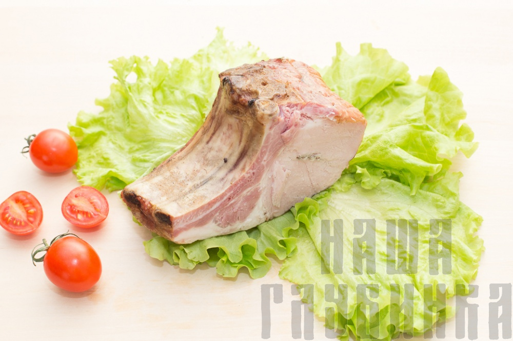 Копченая корейка из свинины. Купить в Москве с доставкой на дом в интернет магазине фермерских товаров Наша Глубинка