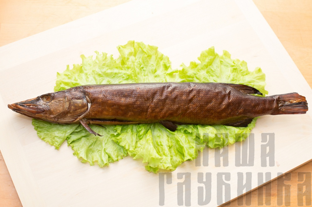 Щука горячего копчения