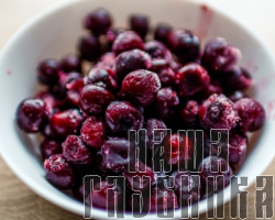 Вишня замороженная без косточек